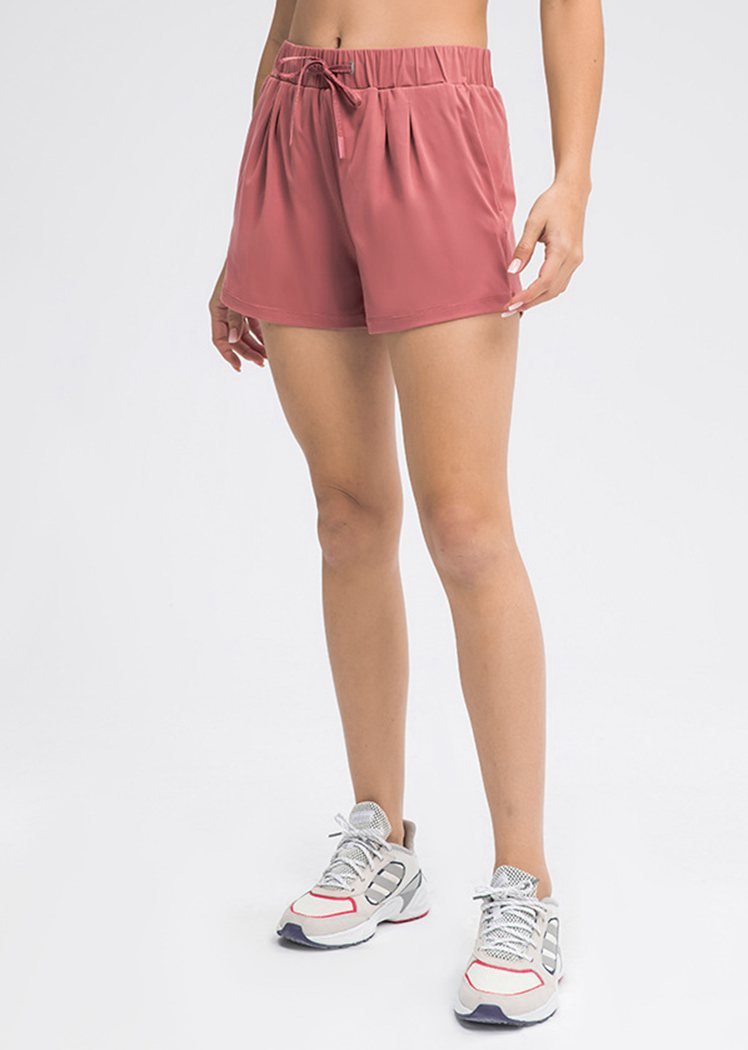 Drawstring Waist Loose Yoga Shorts with Pockets