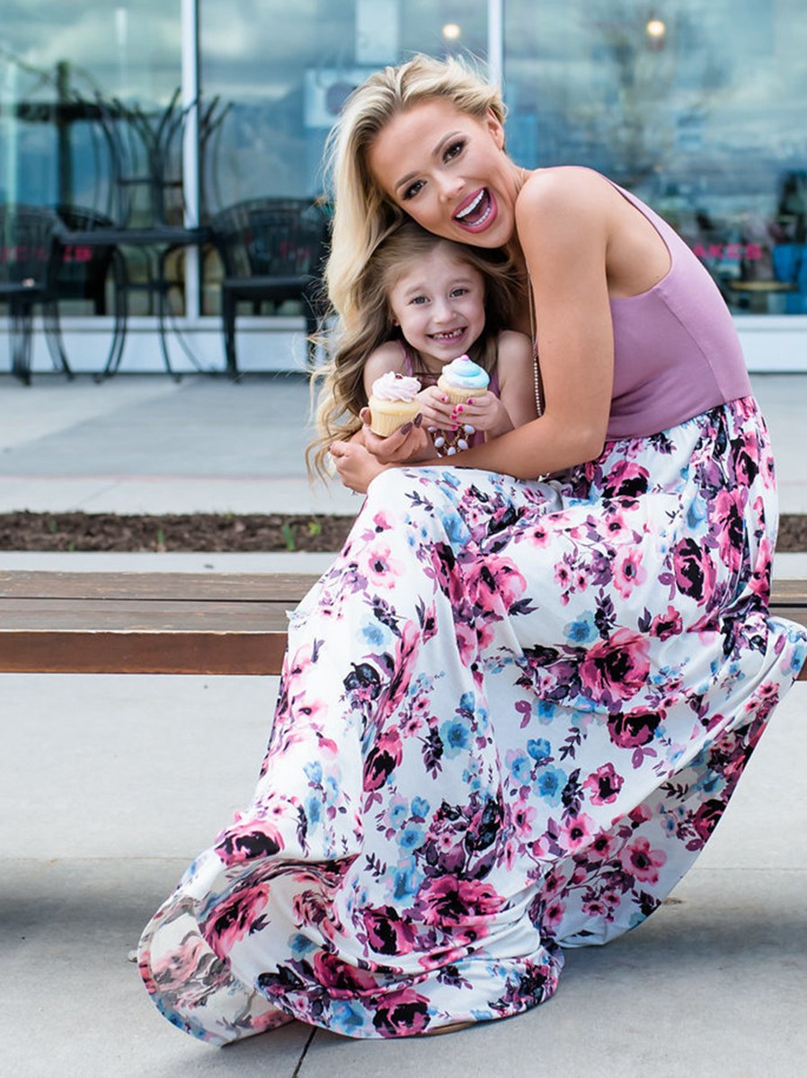 Mommy and Me Dresses Casual Floral Family Outfits Summer Matching Maxi Dress With Pockets
