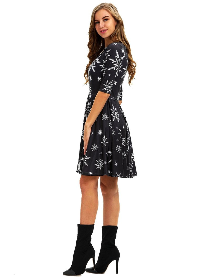 Fashion Snowflake Printed Round Neck Short Sleeve Christmas Dresses For Women