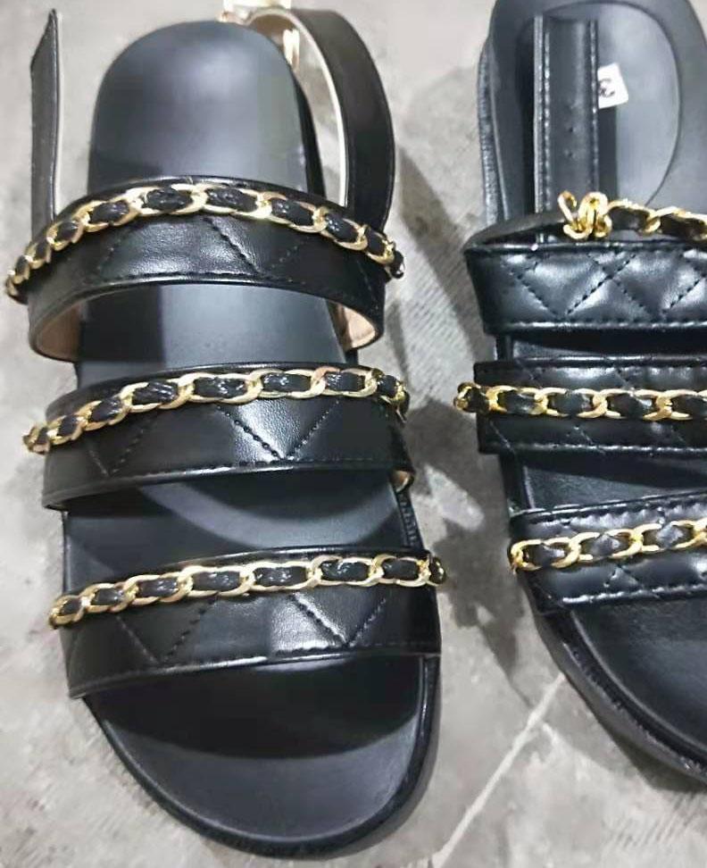 2021 Women Flat Platform Sandals Soft Leather Buckle Thick-soled Metal Cufflinks Sandals